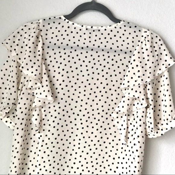 \Madewell\• V-Neck Silk Ruffle Top - Picture 11 of 16